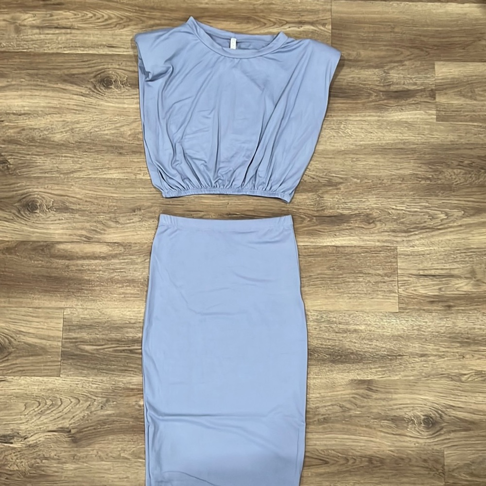 Two piece set